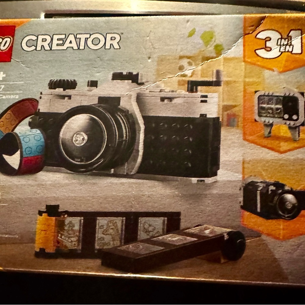 LEGO Creator Colorful Camera Set - Picture 2 of 2